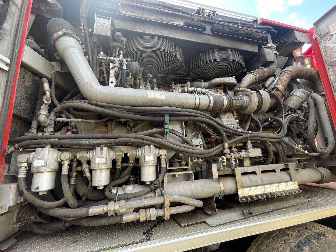 2005 LIEBHERR LTC1055 3.1 - Image 12